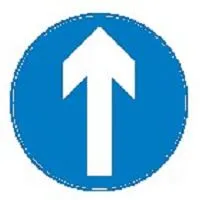 Trafik Dua Hala Melintasi Papan Tanda Jalan Sehala